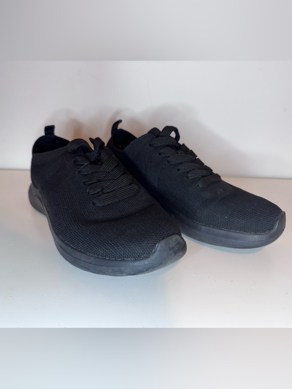 Clarks Cloudsteppers Nova Glint black knit sneakers, new condition